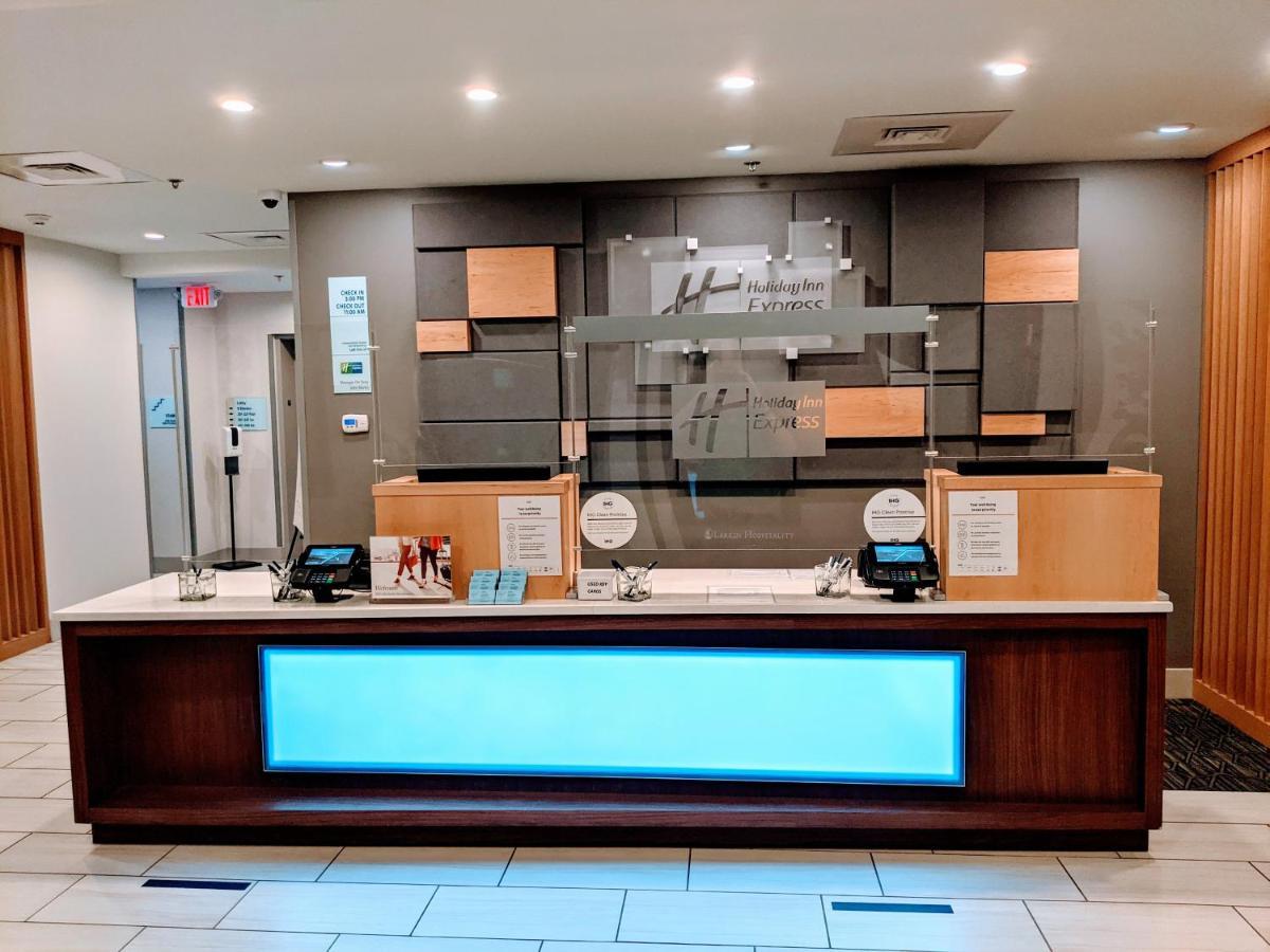 Holiday Inn Express South Burlington By Ihg Dış mekan fotoğraf