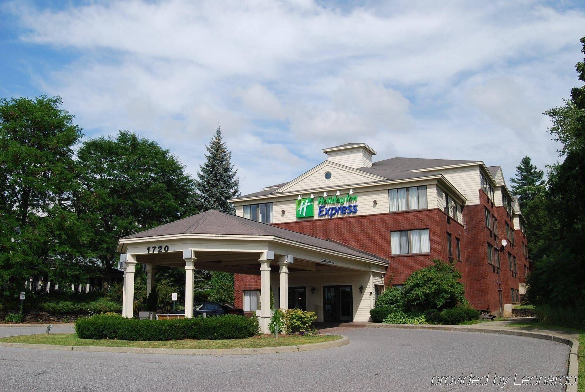 Holiday Inn Express South Burlington By Ihg Dış mekan fotoğraf